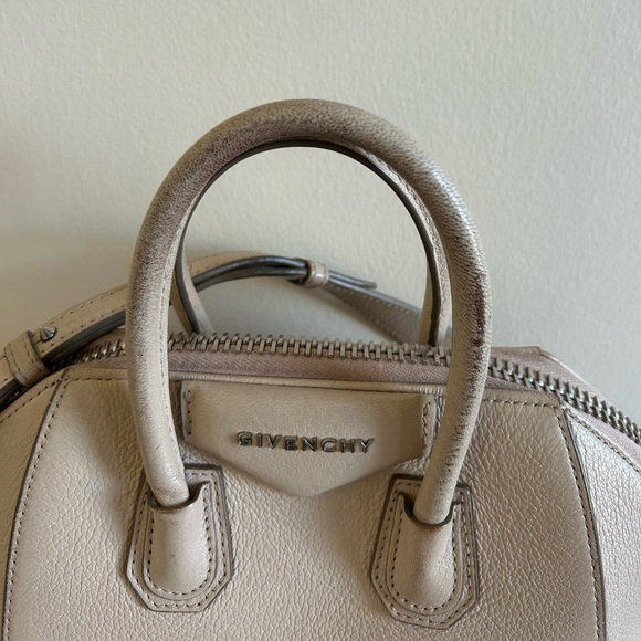Givenchy Mini Antigona Bag - Picture 10 of 11